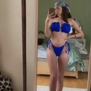 Petitebrunette20's media