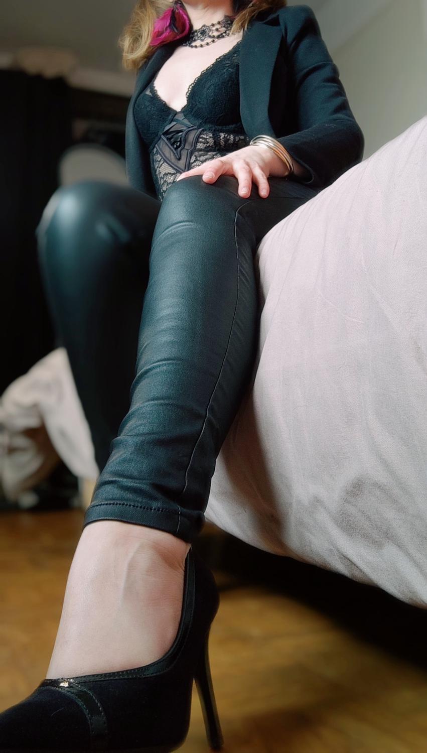 Petitefemme's media