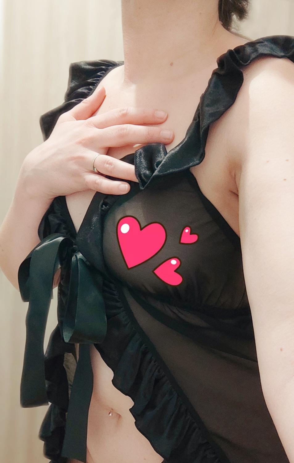 Petitefemme's media