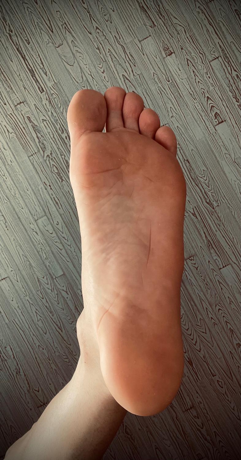 Pieds_d_alix's media