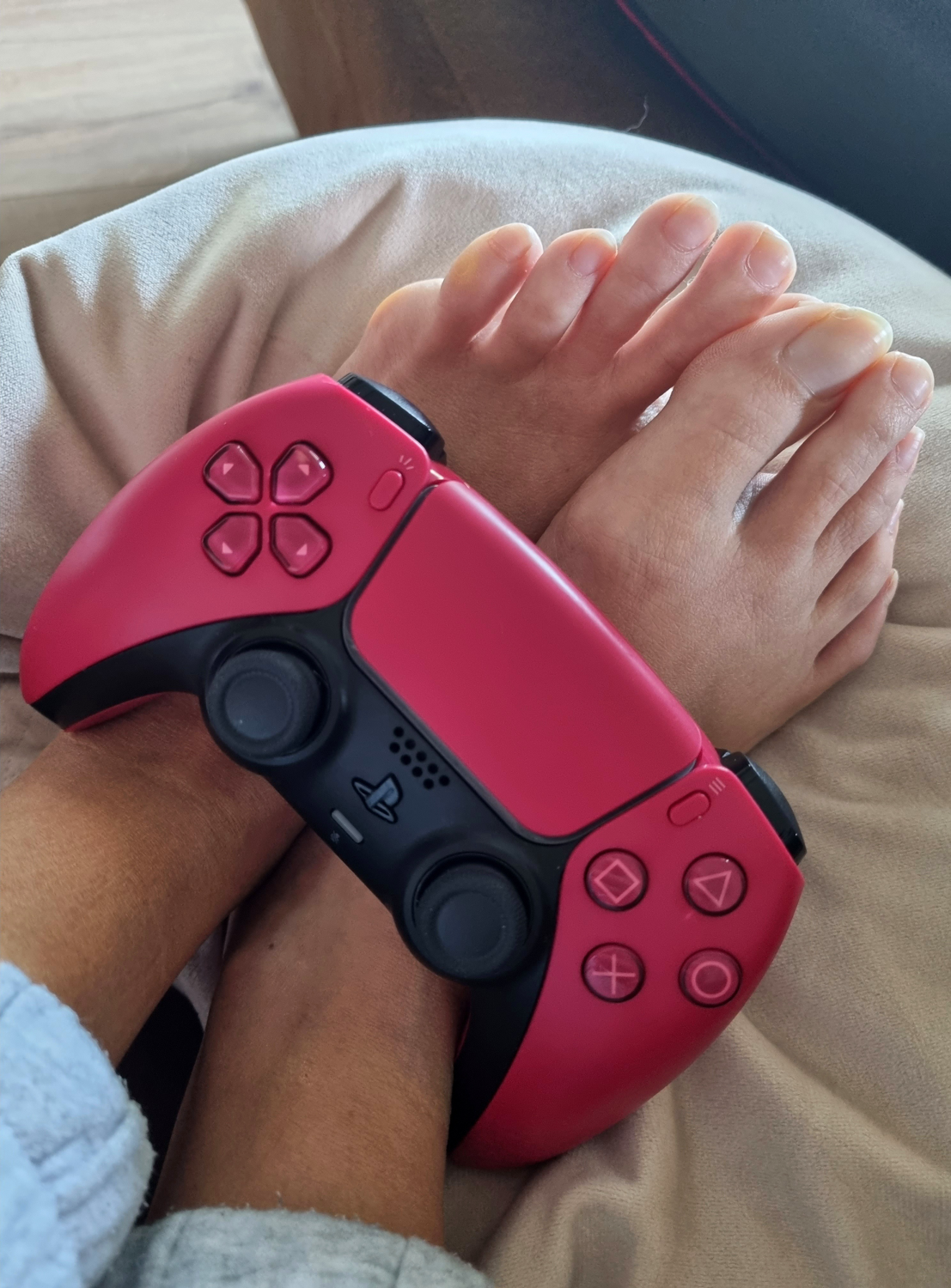 Pieds_destale's media