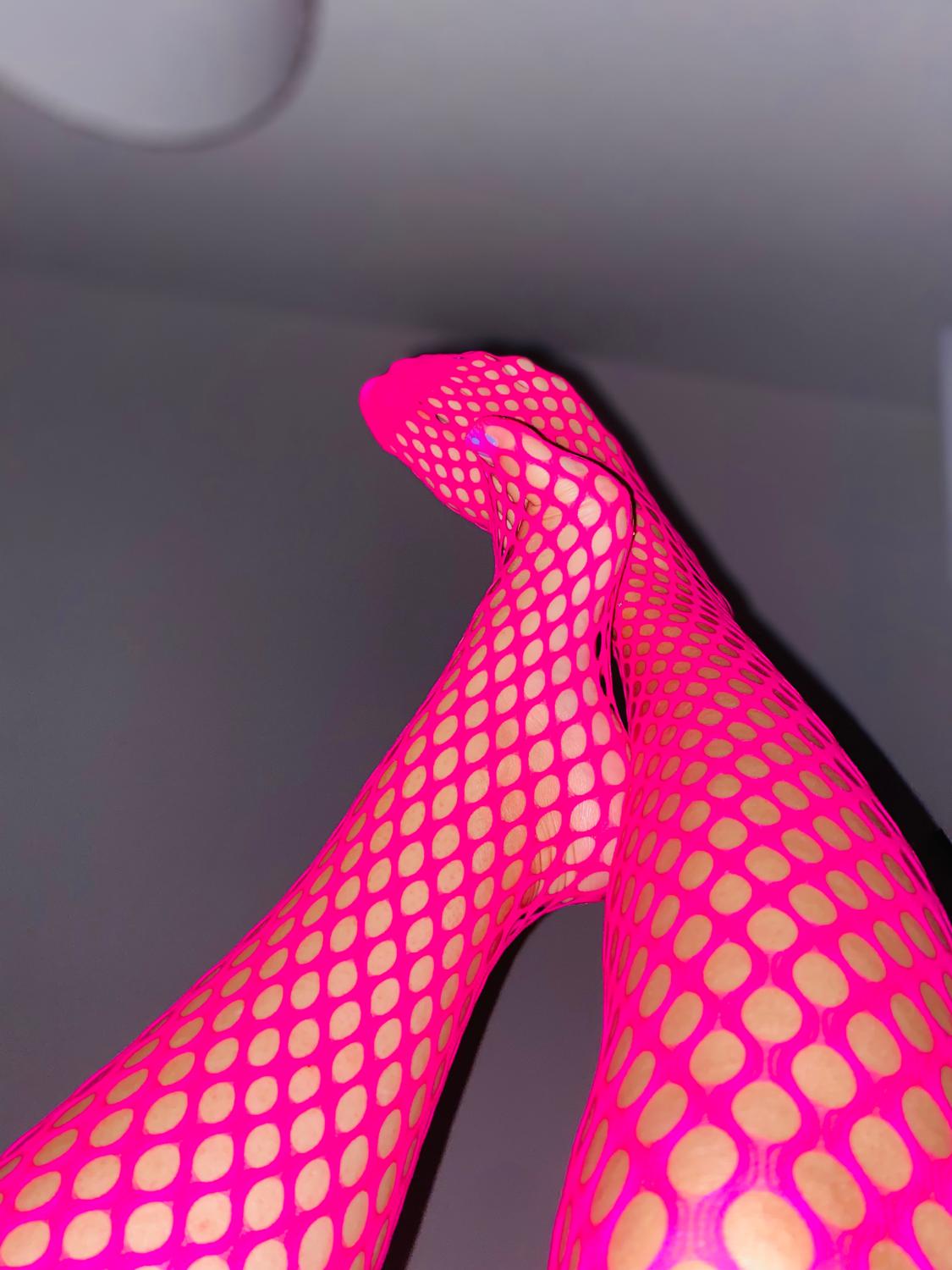 Pieds_heels_bygiulia's media