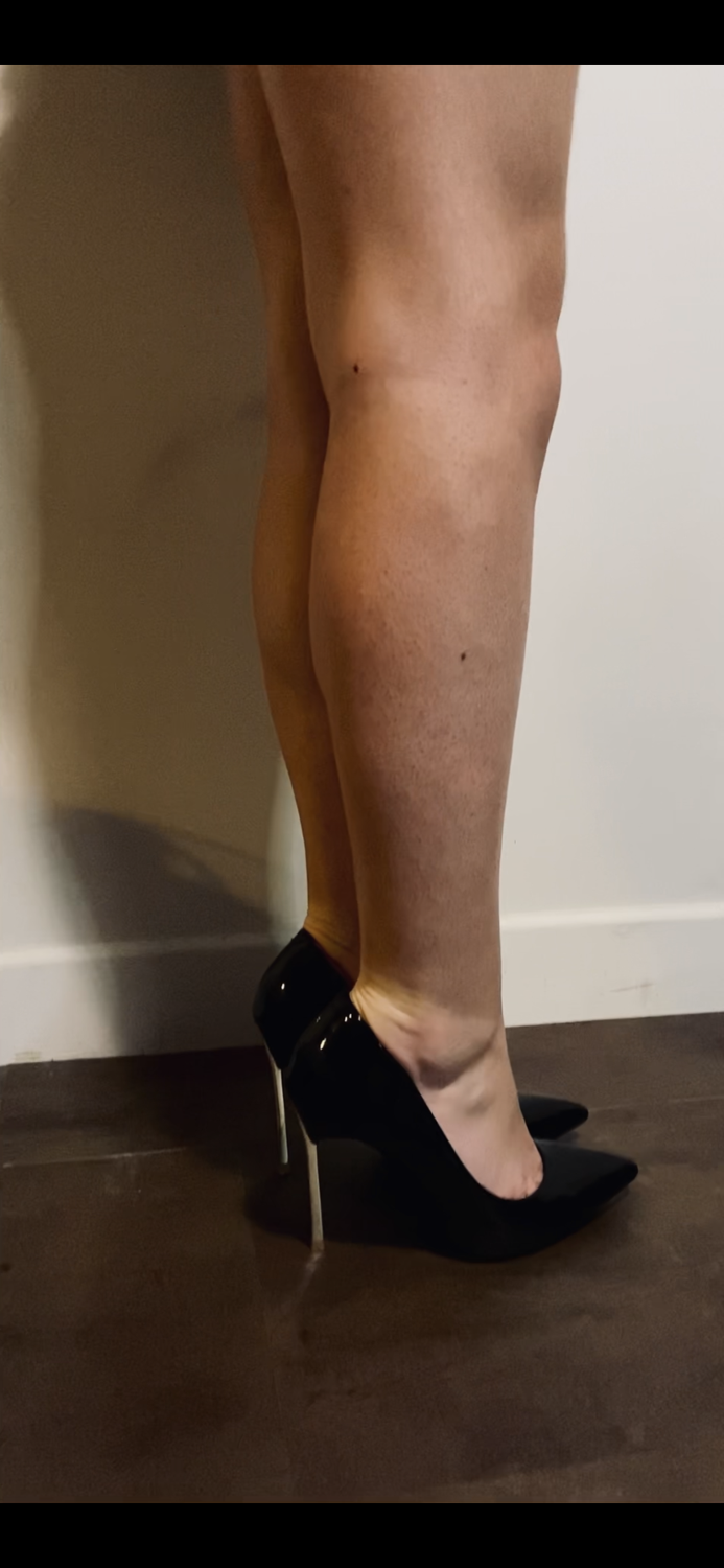 Pieds_heels_bygiulia's media