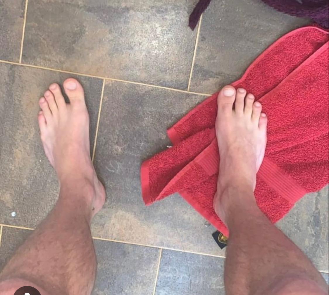 Pieds_homme's media