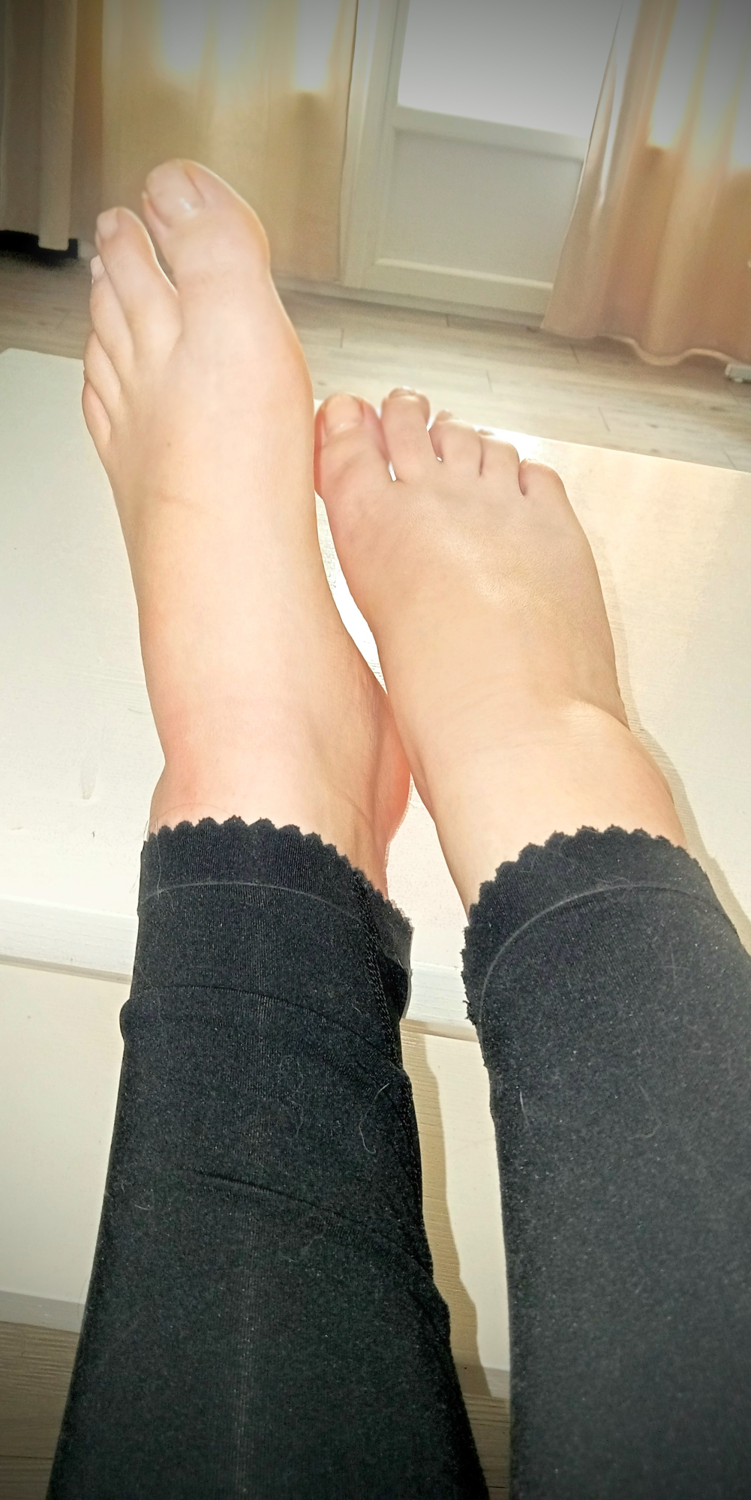 Pieds_sensuel_'s media