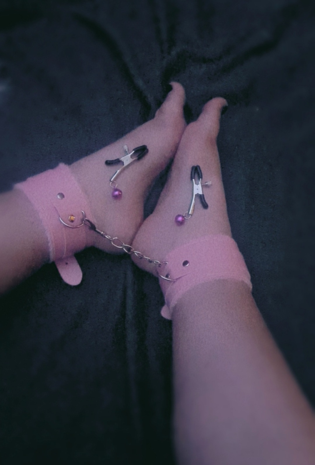 Piedsgirly-feet's media