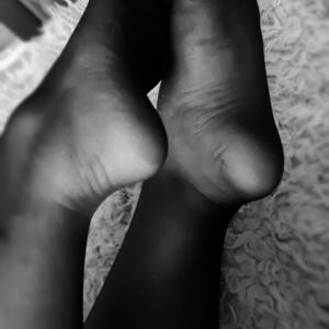Piedsgirly-feet's media
