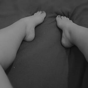 Piedsgirly-feet's media