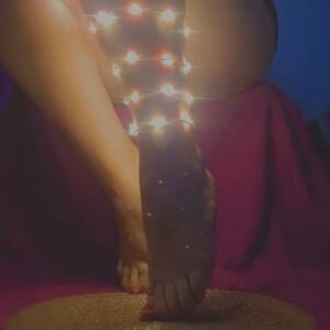 Piedsgirly-feet's media