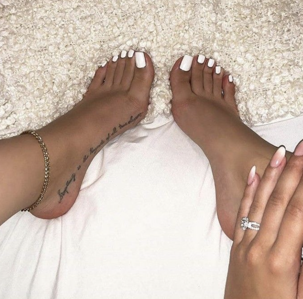 Piedssexy__'s media