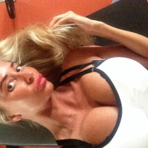 Playmatetina's avatar