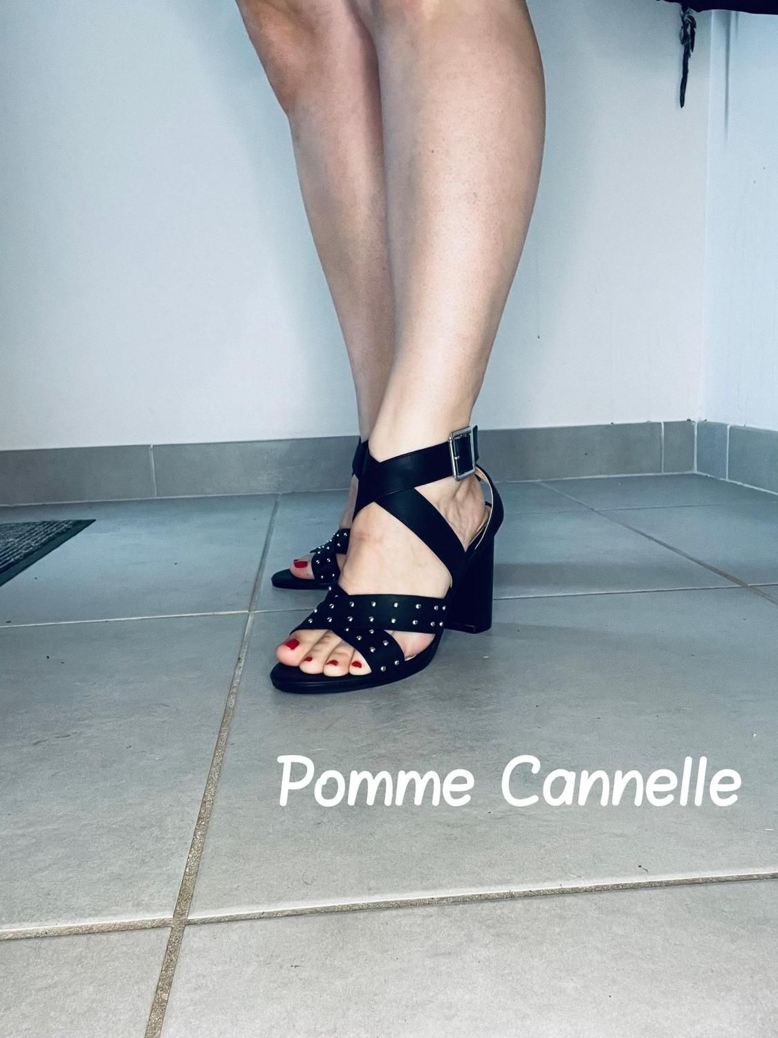 Pommecannellefeet's media