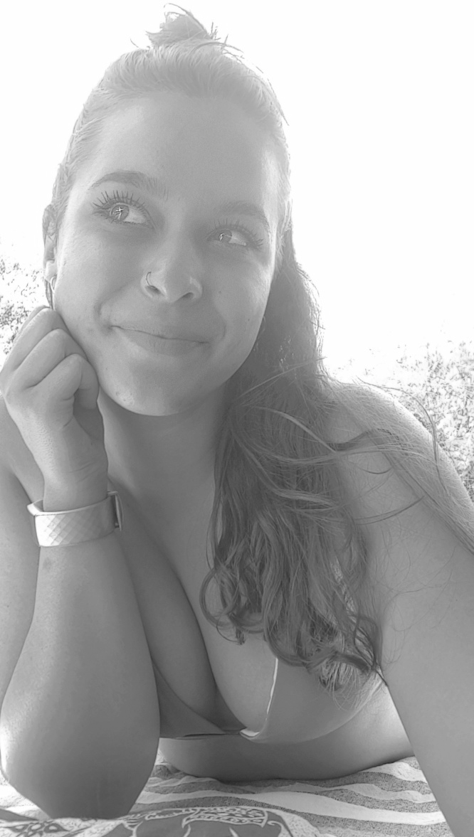Prettyangelita's media