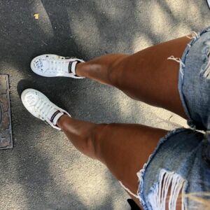 Prettyfeet04's media