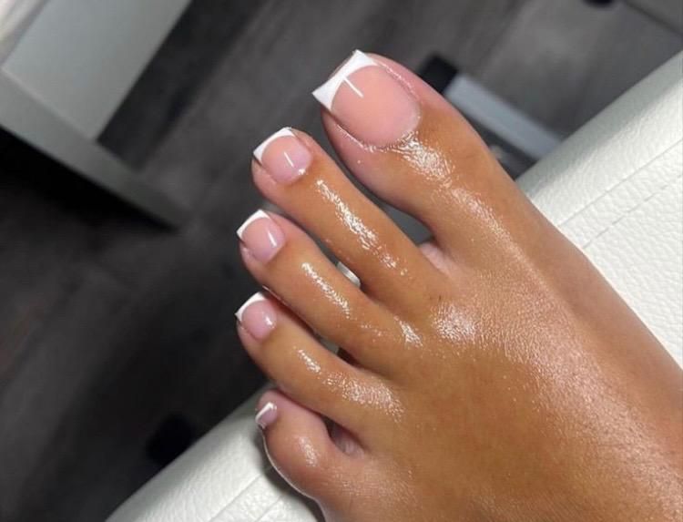 Prettyfeetandjuicy's media