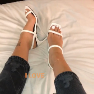 Prettyfeetprettybody's media