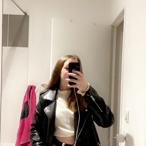 Prettylya's avatar