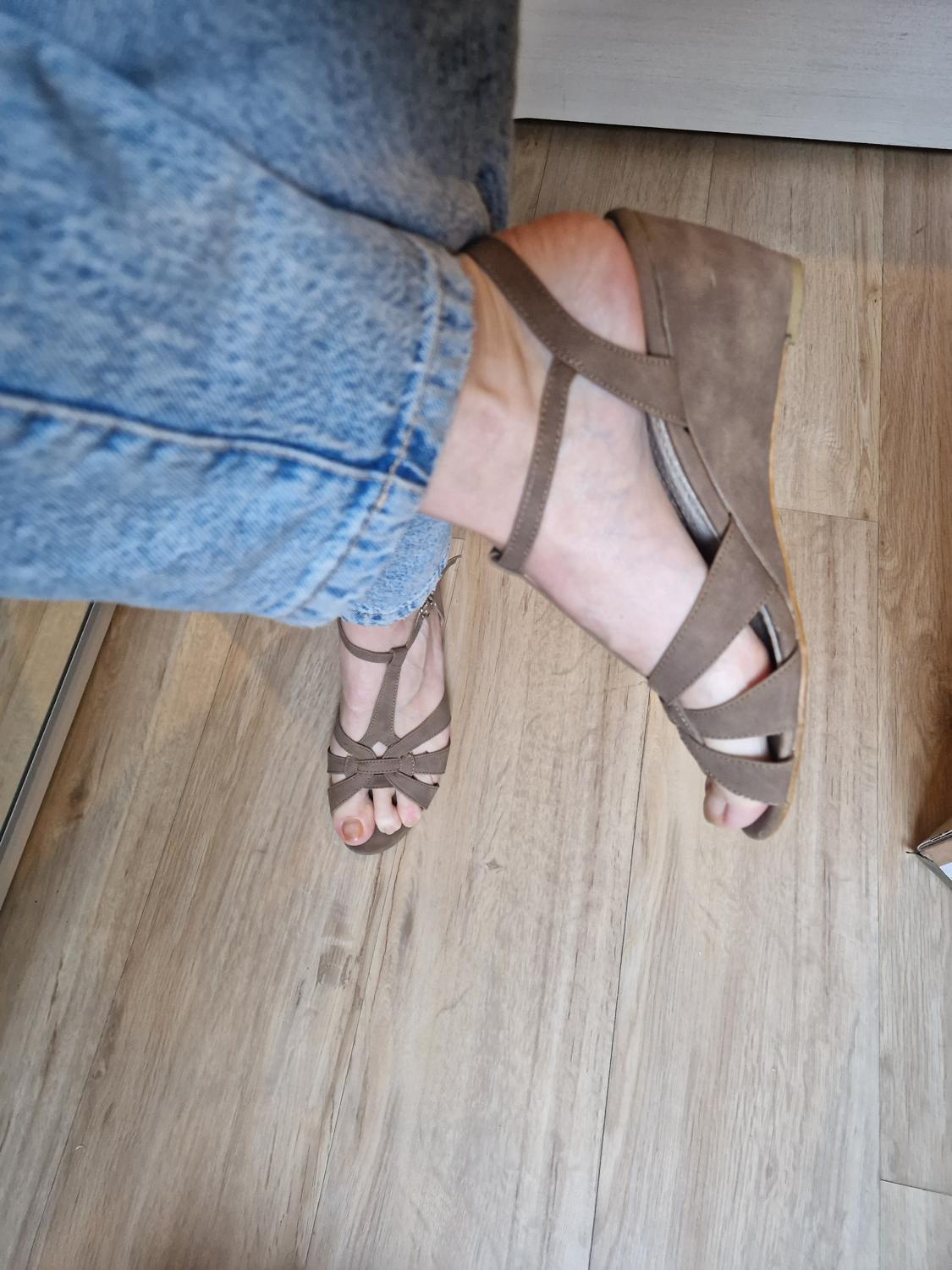 Prunefeet's media