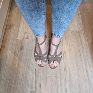 Prunefeet's media