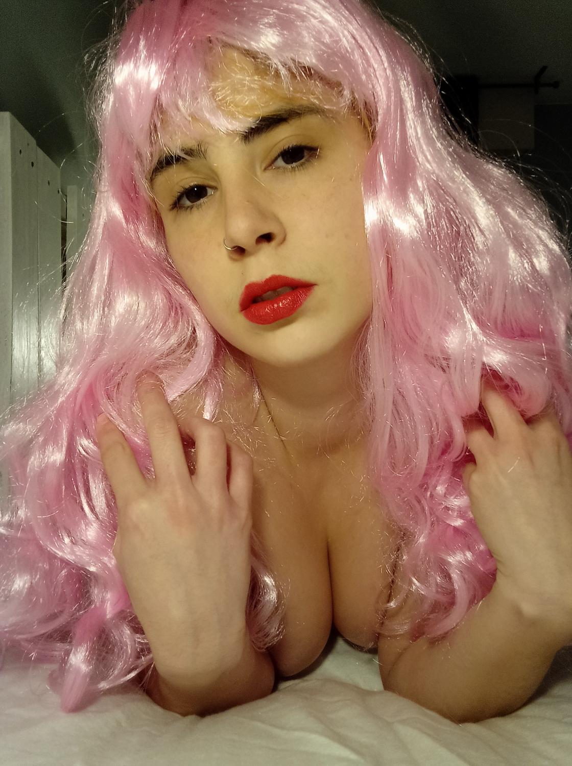 Pussy_feu's media