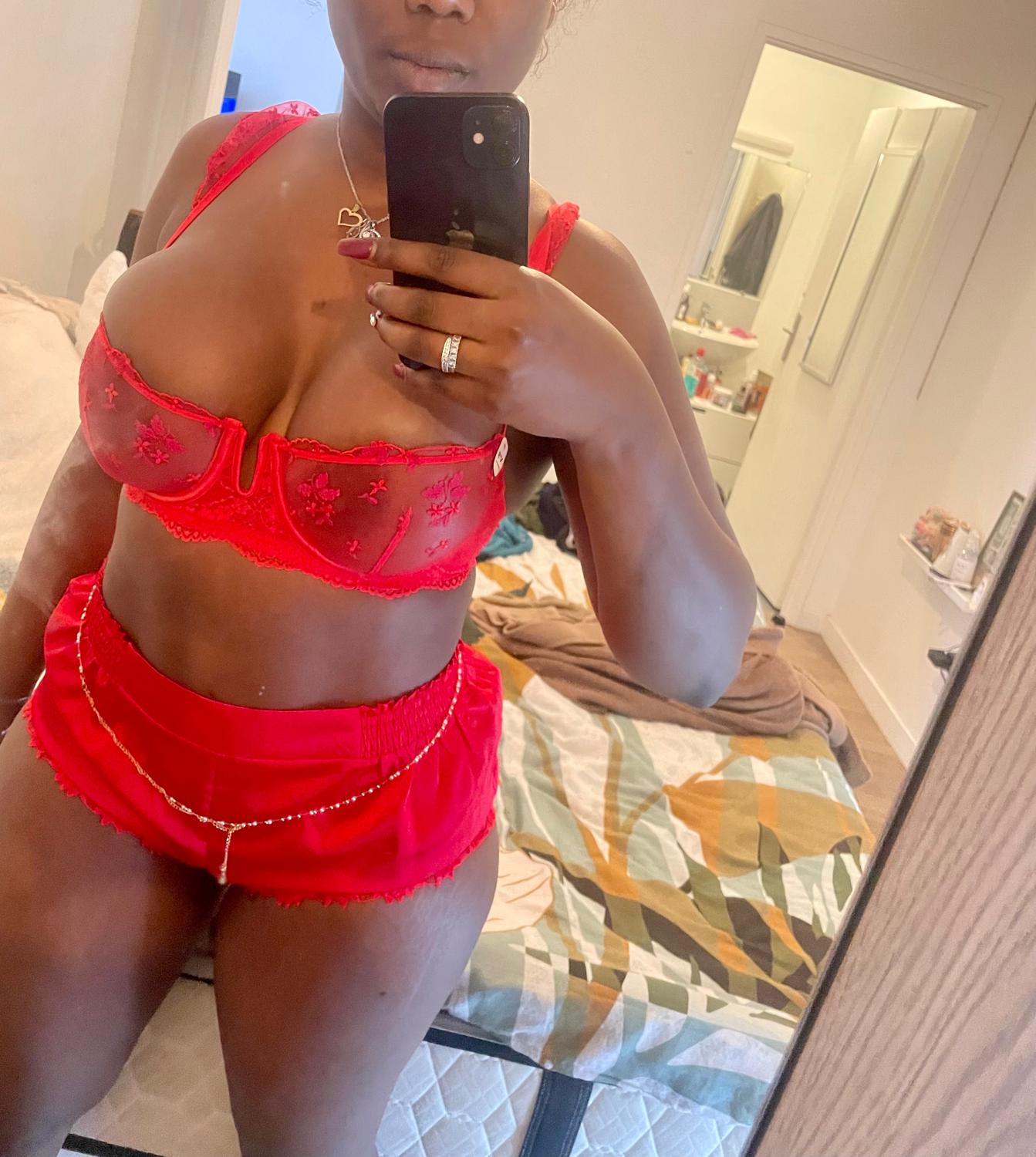 Queenmaah_'s media
