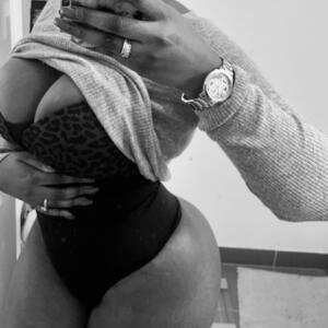 Queenmaah_'s media