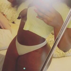 Queenmaah_'s media