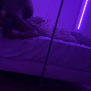 Queenmaah_'s media