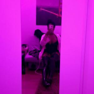 Queenmaah_'s media