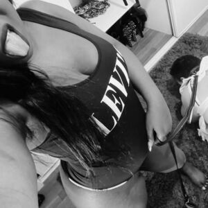 Queenmaah_'s media