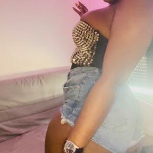 Queenmaah_'s media