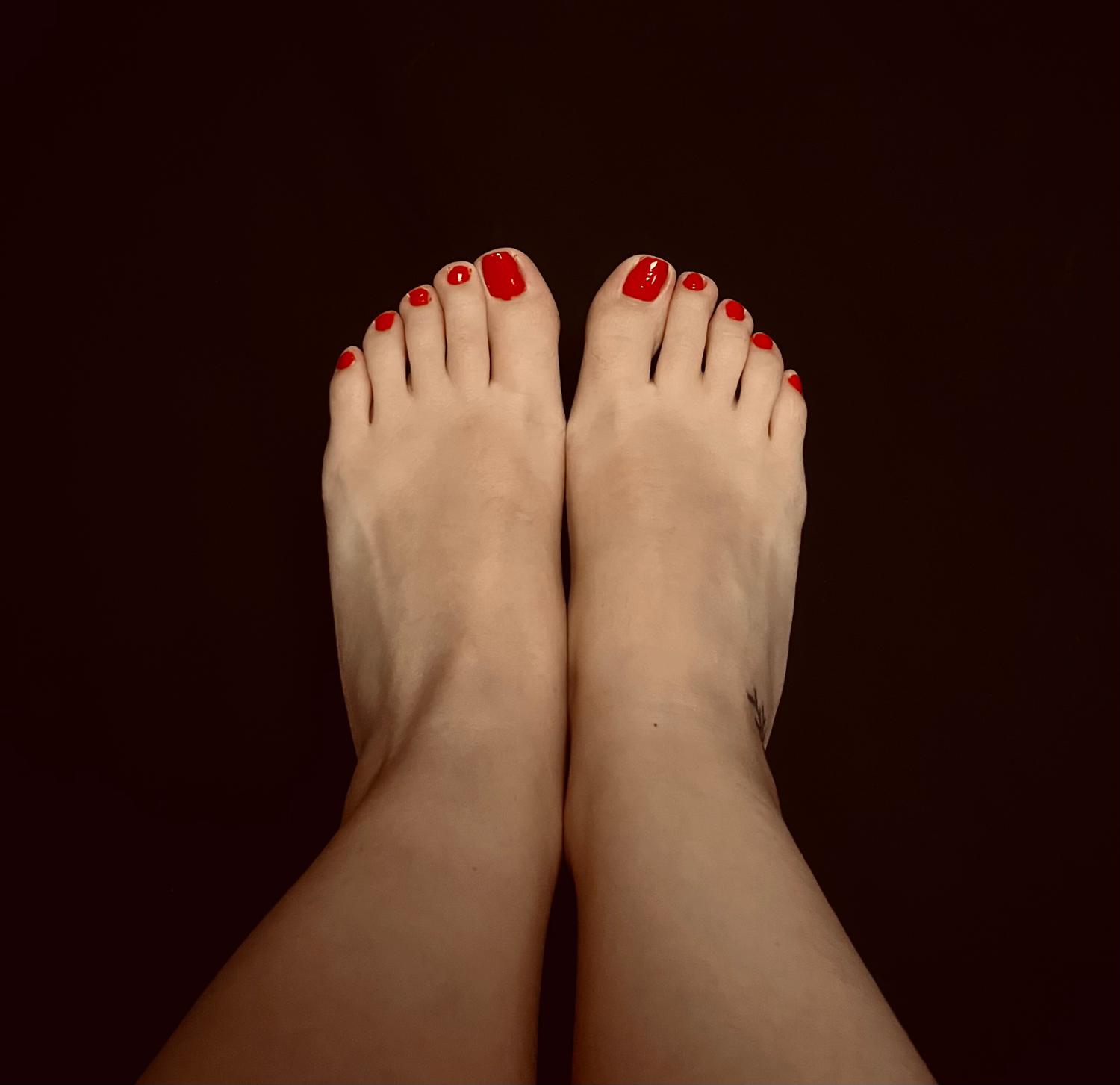 Queensexyfeet's media