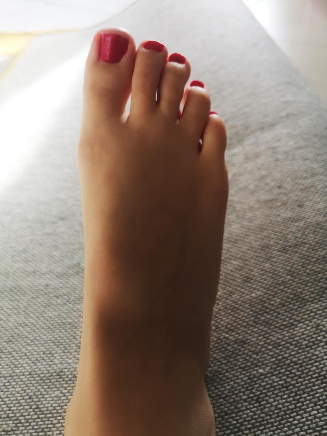 Queeny_feet's media