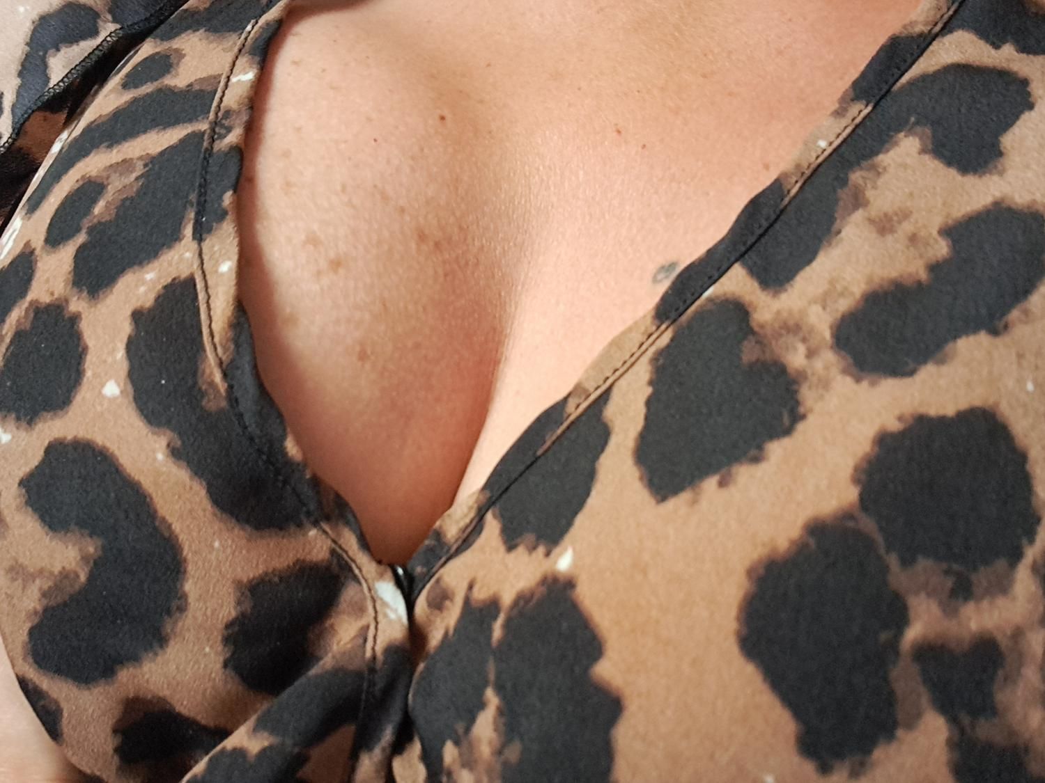 Raquel-curvy's media