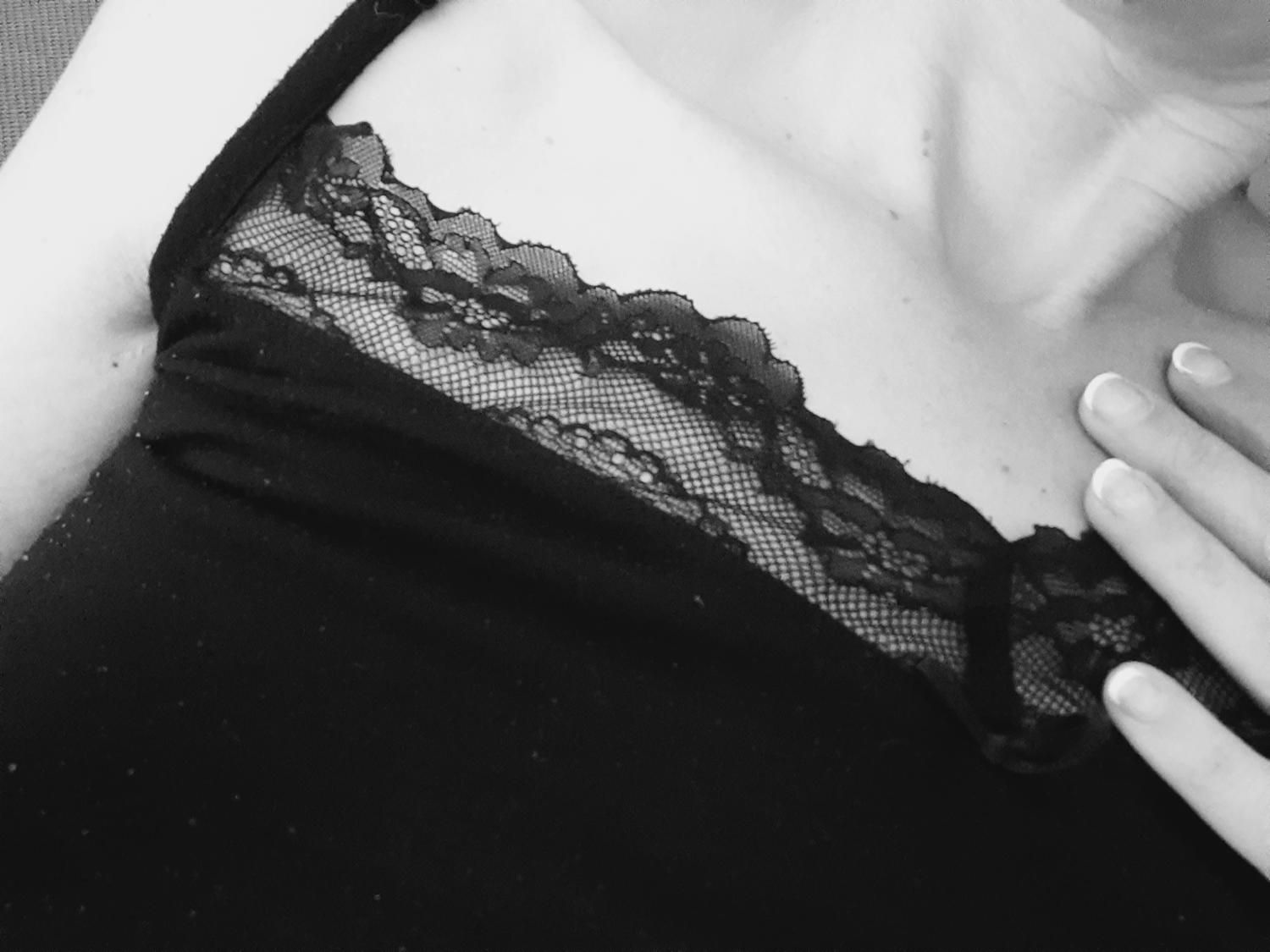 Raquel-curvy's media