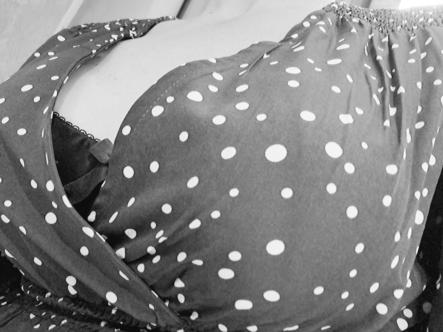 Raquel-curvy's media