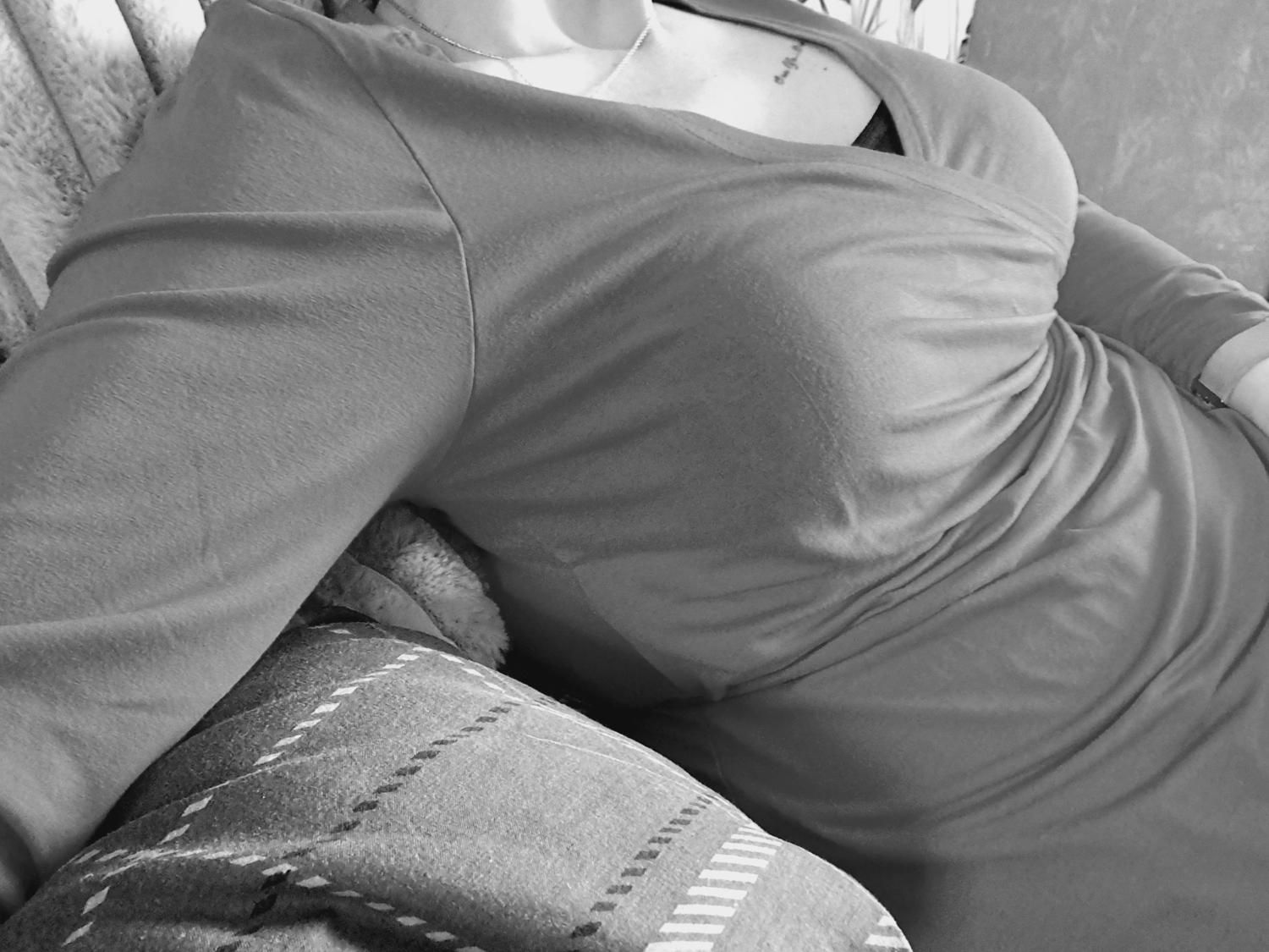 Raquel-curvy's media