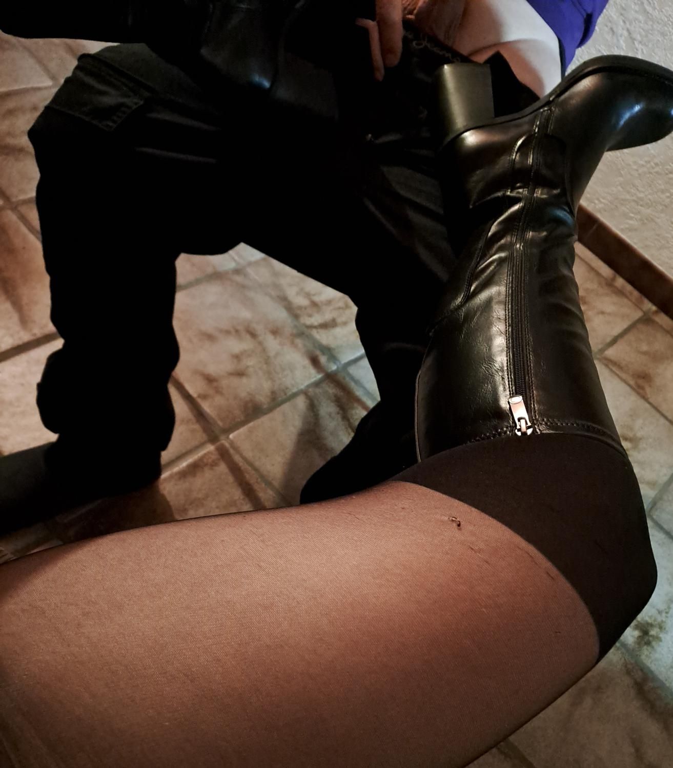 Raquel-curvy's media