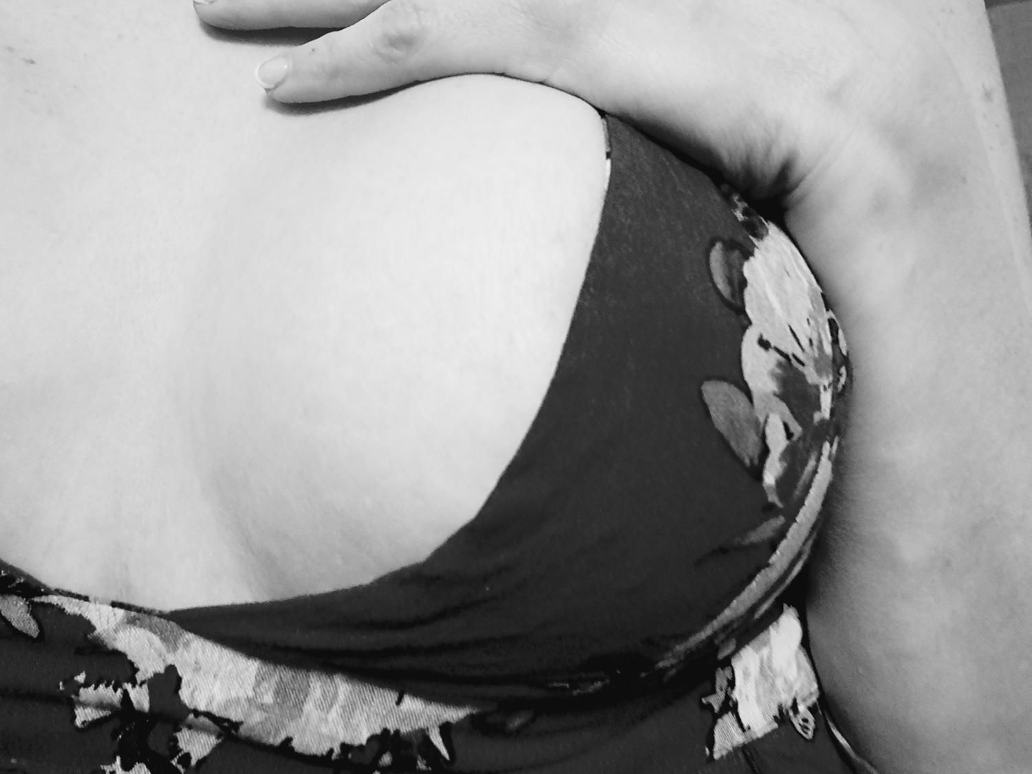 Raquel-curvy's media