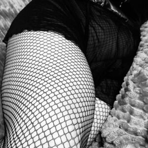 Raquel-curvy's media