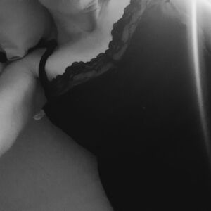 Raquel-curvy's media