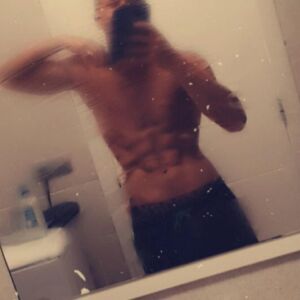Raz_body's media