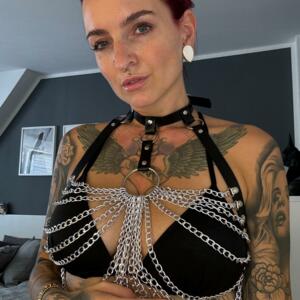 Red_n_inked's media