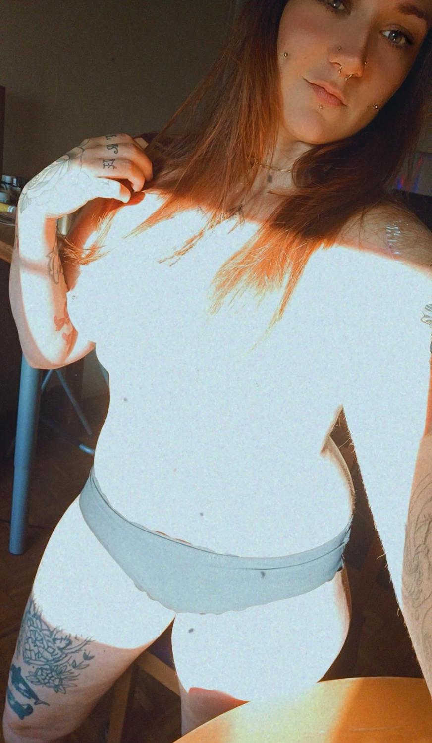 Redsonja's media