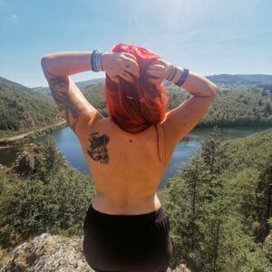 Redsonja's media