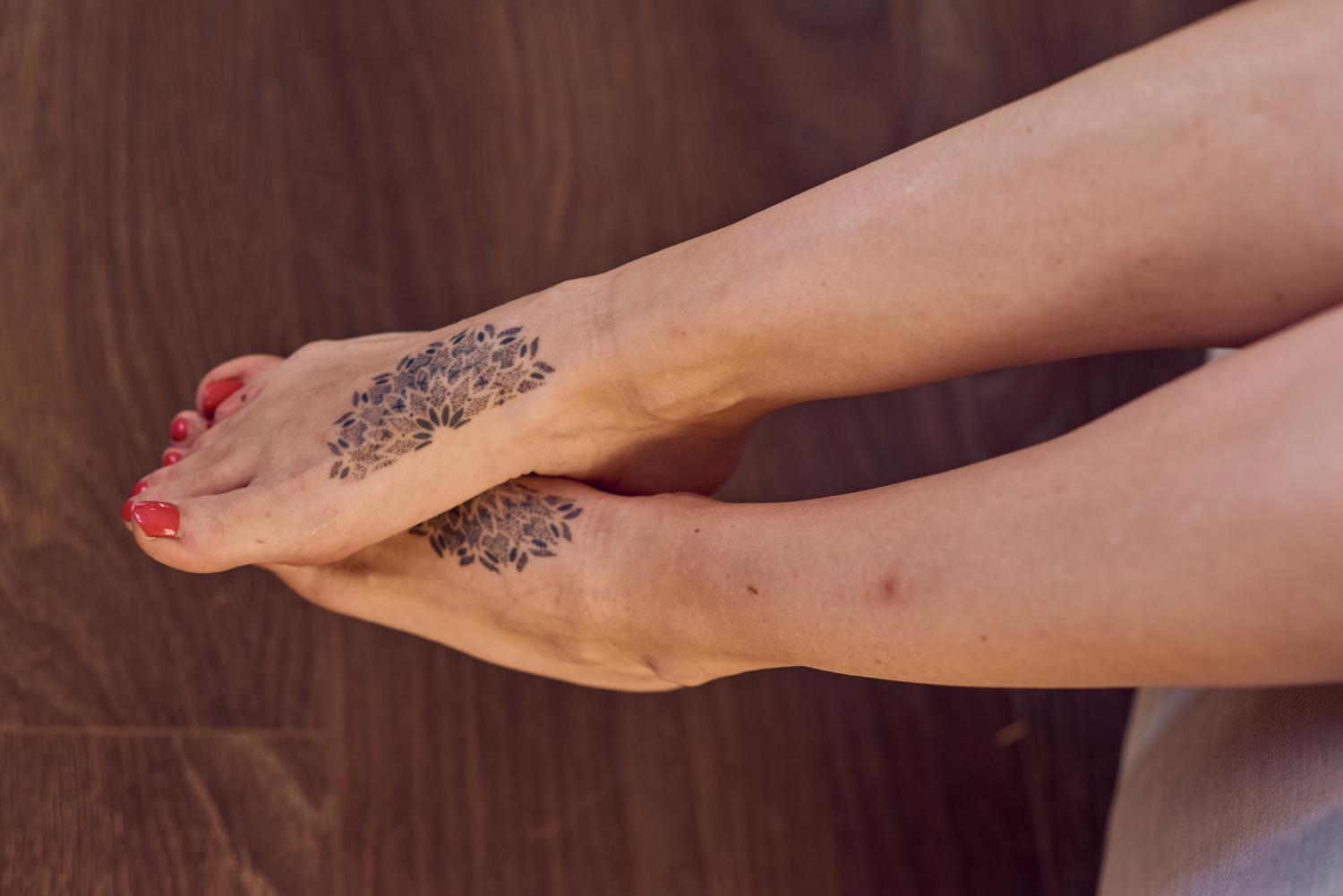 Romy_tattooed_feet's media