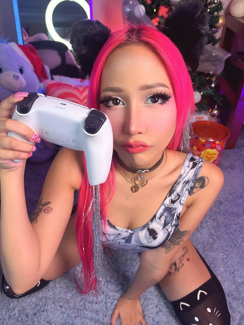 Rosesakura's media