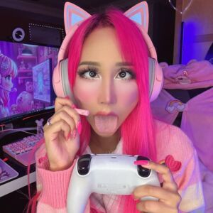 Rosesakura's media