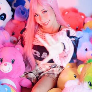 Rosesakura's media
