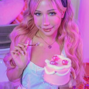 Rosesakura's media
